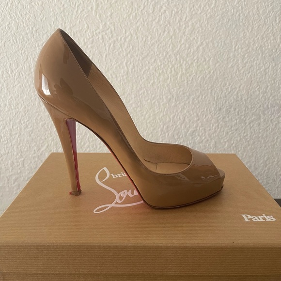 Christian Louboutin Shoes - Christian Louboutin Patent Platform Pump